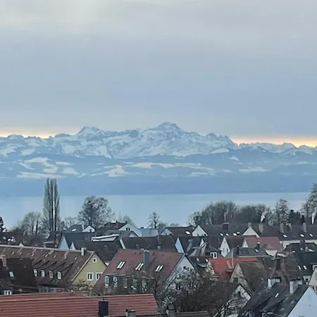 Fewo Saentis I See- Und Bergsicht I Balkon I Parkplatz I Wlan I Haustiere I Babyausstattung I Fahrradkeller 腓特烈港