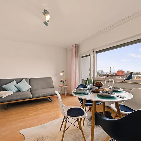 Fewo Saentis I See- Und Bergsicht I Balkon I Parkplatz I Wlan I Haustiere I Babyausstattung I Fahrradkeller * 腓特烈港